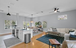 Newly Decorated in Ponte Vedra Beach with Hot Tub - Ponte Vedra Beach, Florida