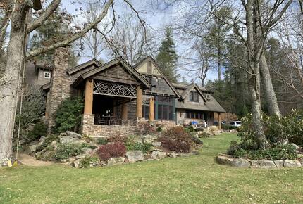 Farm Hollow - Banner Elk, North Carolina