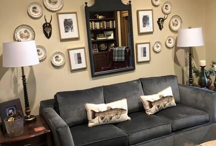 Farm Hollow - Banner Elk, North Carolina