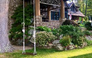 Farm Hollow - Banner Elk, North Carolina