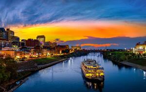 Vibe | Trendy East Nashville Townhome - Nashville, Tennessee