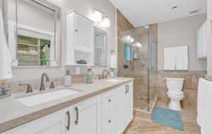 Fresh Coastal House at Florida Keys - Key Largo, Florida