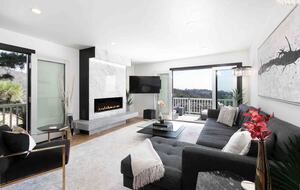 Villa de Vista | Luxury Home with Stunning Views and Fire Pit - Los Angeles, California