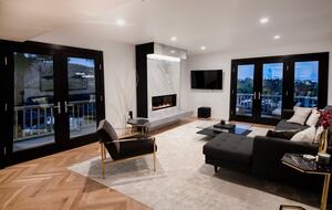 Villa de Vista | Luxury Home with Stunning Views and Fire Pit - Los Angeles, California