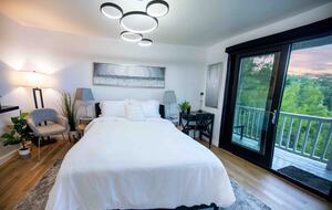 Villa de Vista | Luxury Home with Stunning Views and Fire Pit - Los Angeles, California