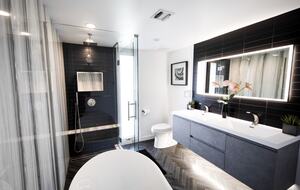 Villa de Vista | Luxury Home with Stunning Views and Fire Pit - Los Angeles, California