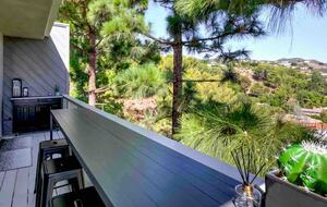 Villa de Vista | Luxury Home with Stunning Views and Fire Pit - Los Angeles, California