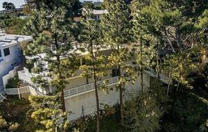 Villa de Vista | Luxury Home with Stunning Views and Fire Pit - Los Angeles, California