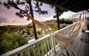 Villa de Vista | Luxury Home with Stunning Views and Fire Pit - Los Angeles, California