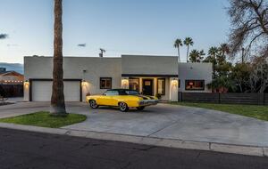 Luxurious Hacienda Hideaway in Arcadia - Phoenix, Arizona