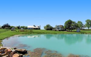 Little spot of Heaven | Watch the amazing sunsets - Brenham, Texas