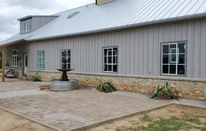 Brenham-Home/Barn | Amazing place to stay! - Brenham, Texas