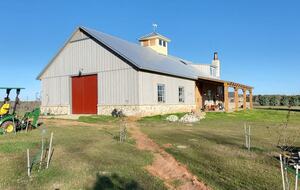 Brenham-Home/Barn | Amazing place to stay! - Brenham, Texas