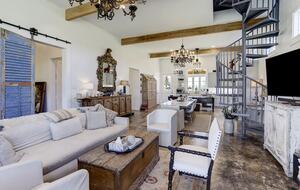 Brenham-Home/Barn | Amazing place to stay! - Brenham, Texas