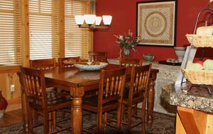 Dining room.