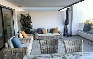 Beautiful, contemporary apartment overlooking Estepona - Estepona, Spain