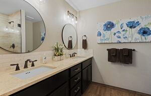 Cold Springs Ranch: Mtn views, 20 acres, 5 bd/7 bath, hot tub, sauna, frisbee golf, luxurious - Golden, Colorado