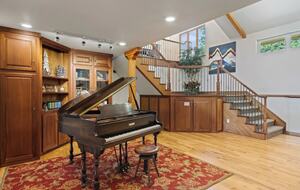 Cold Springs Ranch: Mtn views, 20 acres, 5 bd/7 bath, hot tub, sauna, frisbee golf, luxurious - Golden, Colorado