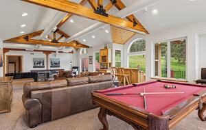 Cold Springs Ranch: Mtn views, 20 acres, 5 bd/7 bath, hot tub, sauna, frisbee golf, luxurious - Golden, Colorado