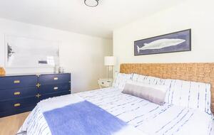 Classic New England Beach Home | Steps from beach and downtown - Falmouth, Massachusetts