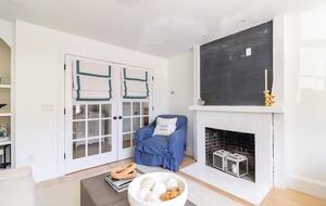 Classic New England Beach Home | Steps from beach and downtown - Falmouth, Massachusetts