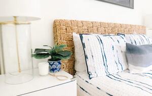 Classic New England Beach Home | Steps from beach and downtown - Falmouth, Massachusetts