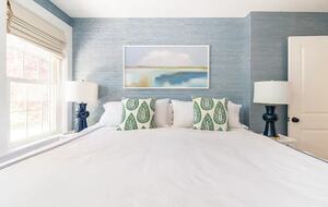 Classic New England Beach Home | Steps from beach and downtown - Falmouth, Massachusetts