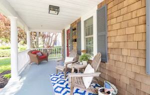 Classic New England Beach Home | Steps from beach and downtown - Falmouth, Massachusetts
