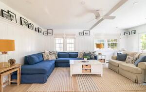 Classic New England Beach Home | Steps from beach and downtown - Falmouth, Massachusetts