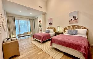 BeeHaven - Malakoff, Texas