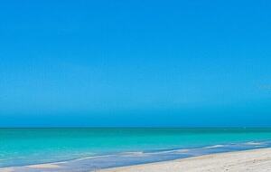 Tropical Beach House | Private & Luxurious with Beach View, Pool, Spa, and Steps to Sand! - Bradenton Beach, Florida