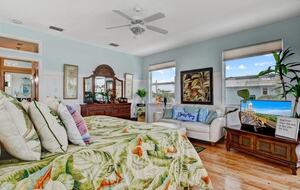 Tropical Beach House | Private & Luxurious with Beach View, Pool, Spa, and Steps to Sand! - Bradenton Beach, Florida