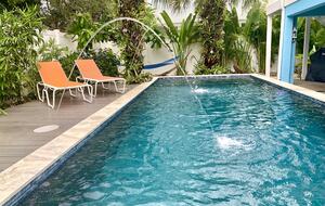 Tropical Beach House | Private & Luxurious with Beach View, Pool, Spa, and Steps to Sand! - Bradenton Beach, Florida