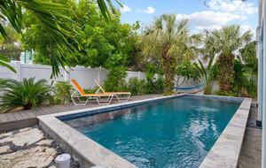 Tropical Beach House | Private & Luxurious with Beach View, Pool, Spa, and Steps to Sand! - Bradenton Beach, Florida
