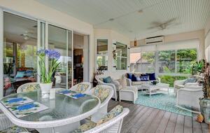 Tropical Beach House | Private & Luxurious with Beach View, Pool, Spa, and Steps to Sand! - Bradenton Beach, Florida