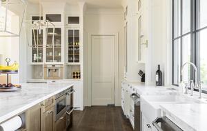 Luxury Napa Estate in the Heart of Wine Country - Napa, California