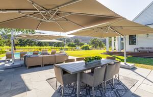 Luxury Napa Estate in the Heart of Wine Country - Napa, California