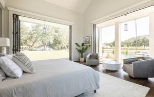 Luxury Napa Estate in the Heart of Wine Country - Napa, California