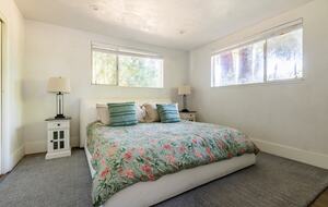 Luxury Napa Estate in the Heart of Wine Country - Napa, California