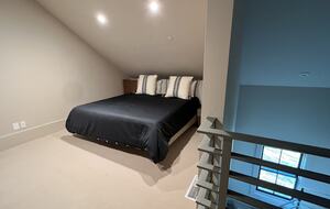 Luxury Napa Estate in the Heart of Wine Country - Napa, California