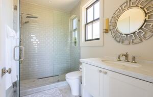 Luxury Napa Estate in the Heart of Wine Country - Napa, California