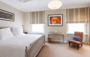 Holland Park Terraced House - London, United Kingdom