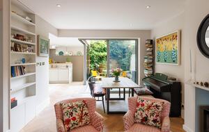 Holland Park Terraced House - London, United Kingdom