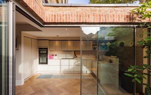 Holland Park Terraced House - London, United Kingdom