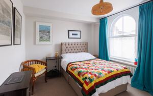 Holland Park Terraced House - London, United Kingdom