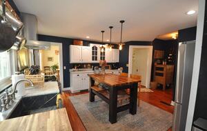 Sitting Pretty on the Dorset Green - Dorset, Vermont