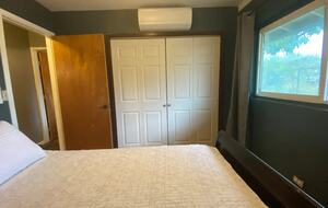 Waianae Retreat | Spacious 5 bedroom home + Cottage, with an open layout & AC - Waianae, Hawaii