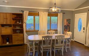 Waianae Retreat | Spacious 5 bedroom home + Cottage, with an open layout & AC - Waianae, Hawaii