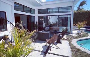 Lush Midcentury Home | As seen on HBO’s Sweet Life - Los Angeles, California