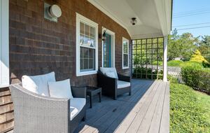 Exquisite Six-Bedroom Retreat in Nantucket Historic Downtown - Nantucket, Massachusetts